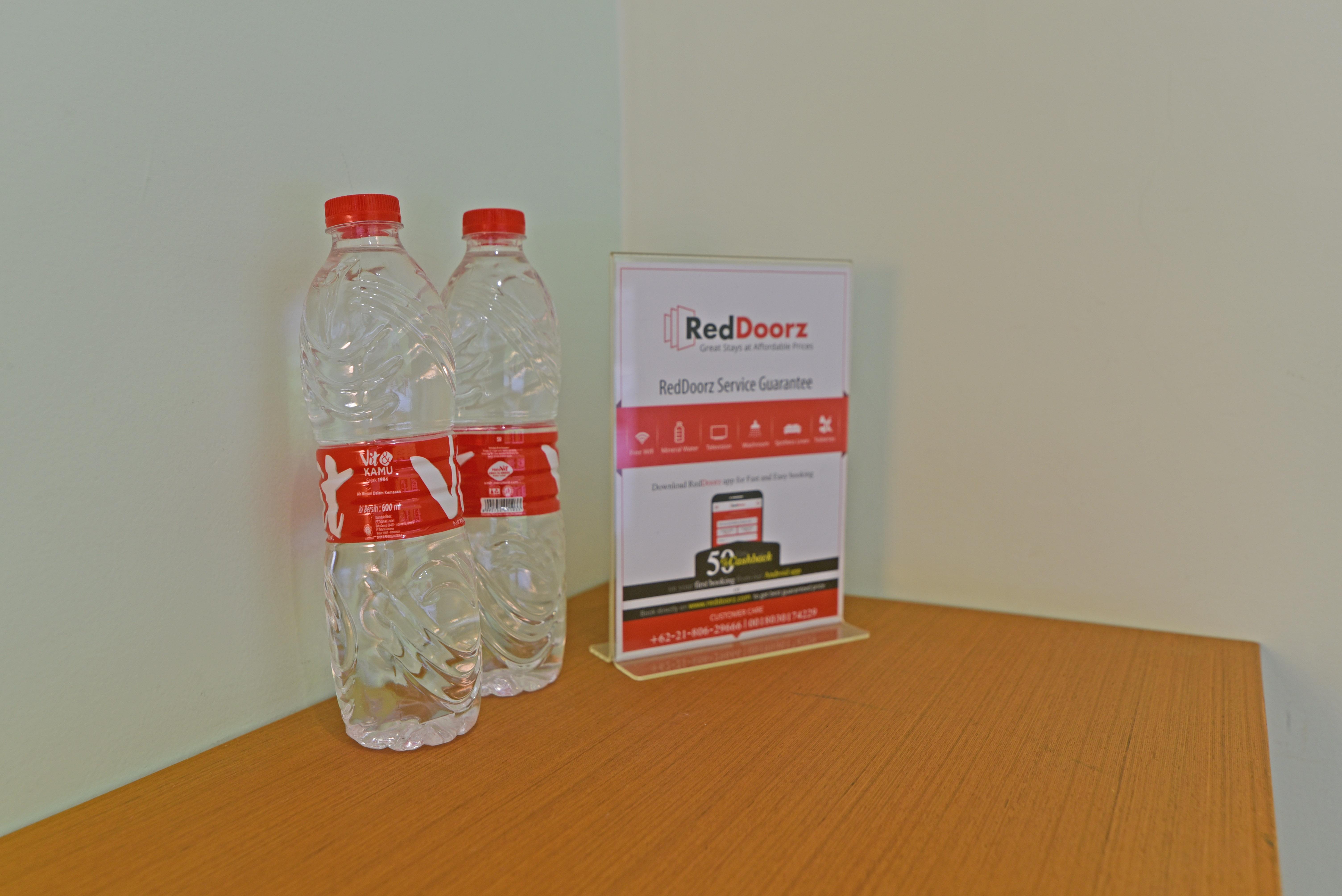 Reddoorz Plus @ Mahendradatta Denpasar ภายนอก รูปภาพ