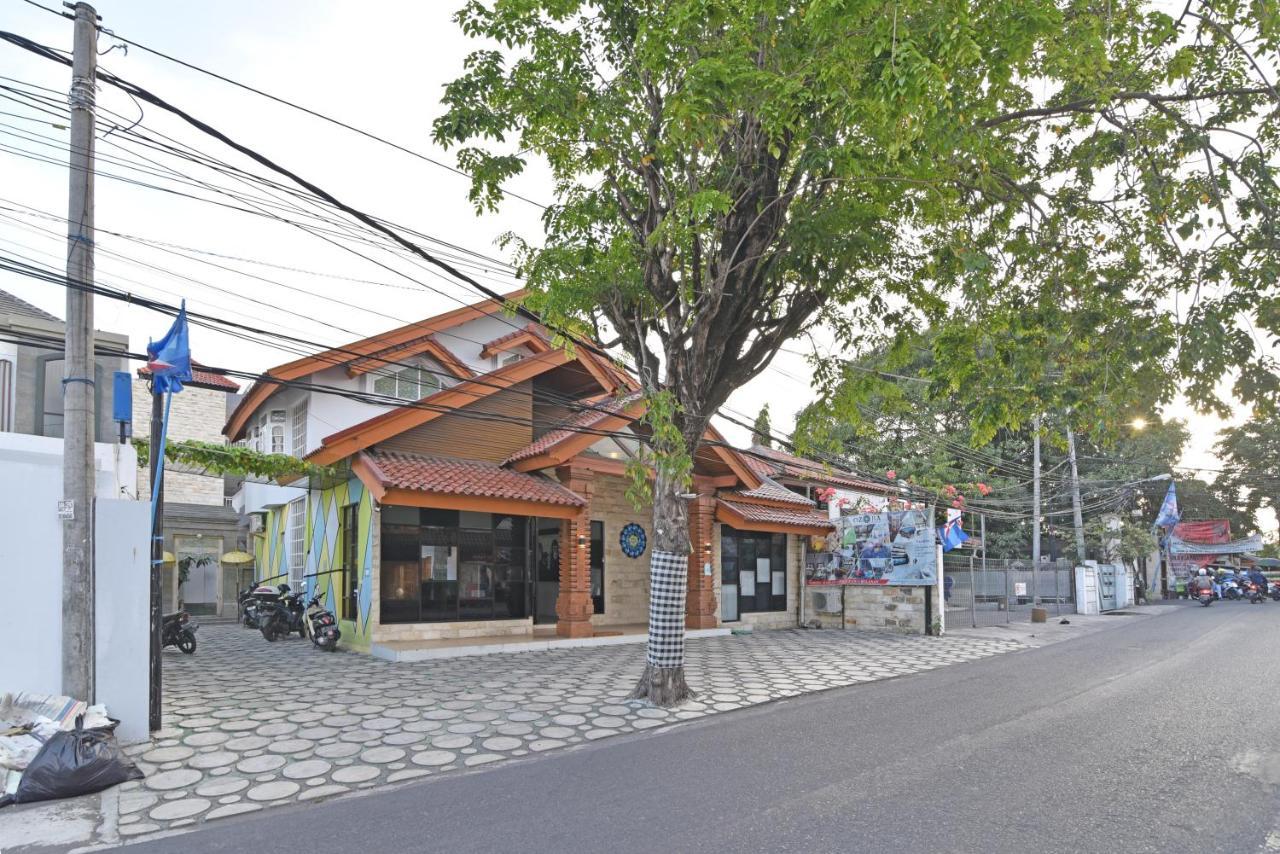 Reddoorz Plus @ Mahendradatta Denpasar ภายนอก รูปภาพ